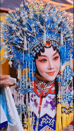 2025总台春戏晚